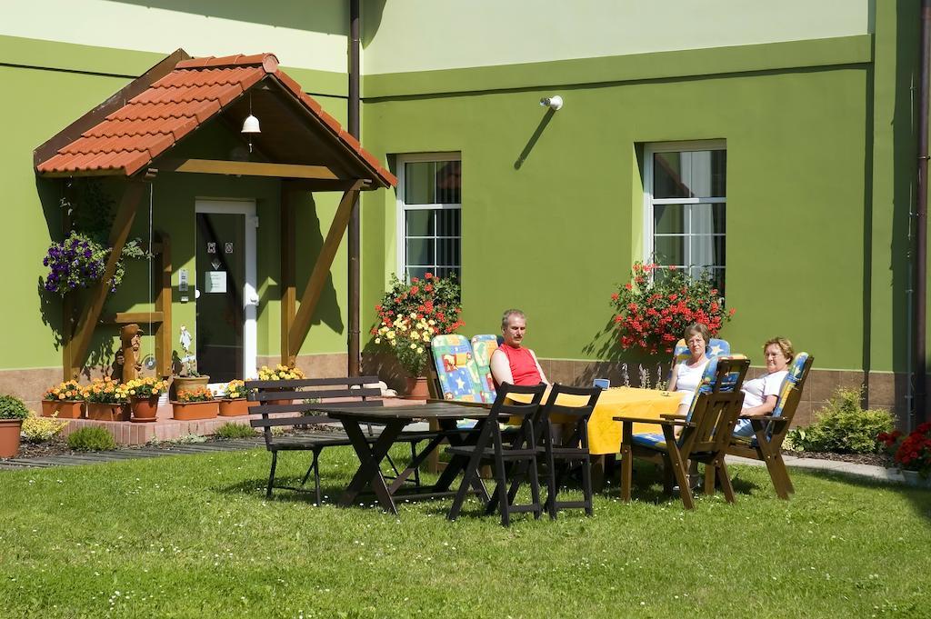 Pension Marathon Vrchlabí Extérieur photo